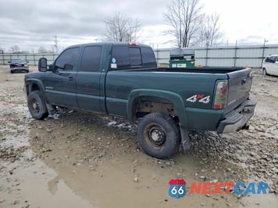 Drugie zdjęcie samochodu z przodu: 2001 CHEVROLET SILVERADO K2500 HEAVY DUTY VIN:1GCHK29U81E191153 - miniatura