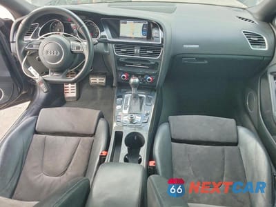 Zdjęcie 8 z 12 samochodu: 2013 AUDI RS5 VIN:WUAC6AFR7DA900971 - miniatura