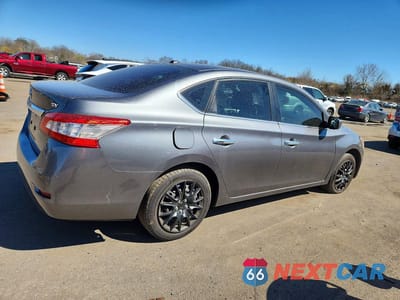 Trzecie zdjęcie samochodu z tyłu: 2015 NISSAN SENTRA SV VIN:3N1AB7AP4FL640620 - miniatura