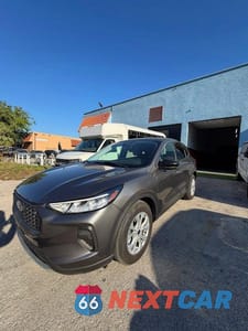 Drugie zdjęcie samochodu z przodu: 2024 FORD ESCAPE ACTIVE VIN:1FMCU0GNXRUB09554 - miniatura