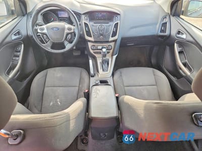 Zdjęcie 8 z 11 samochodu: 2012 FORD FOCUS SEL VIN:1FAHP3H24CL184776 - miniatura