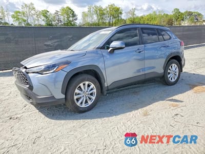 2024 TOYOTA COROLLA CROSS LE 7MUCAABG7RV094064 - główne zdjęcie licytacji z USA - miniatura