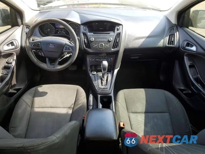 Zdjęcie 8 z 12 samochodu: 2015 FORD FOCUS SE VIN:1FADP3F21FL213723 - miniatura