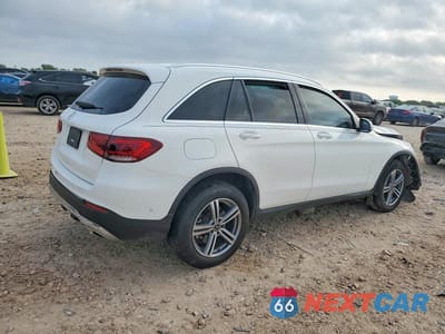 Trzecie zdjęcie samochodu z tyłu: 2022 MERCEDES-BENZ GLC 300 VIN:W1N0G8DB1NV394214 - miniatura