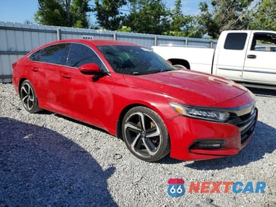 Czwarte zdjęcie samochodu z boku: 2018 HONDA ACCORD SPORT VIN:1HGCV1F35JA218941 - miniatura