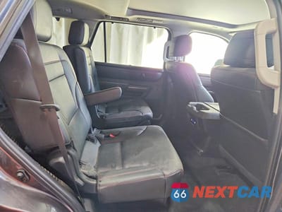 Zdjęcie 11 z 13 samochodu: 2023 TOYOTA SEQUOIA TRD PRO VIN:7SVAAABA1PX015207 - miniatura