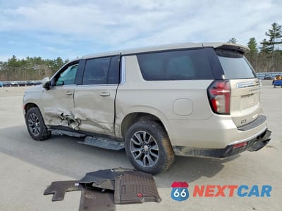 Drugie zdjęcie samochodu z przodu: 2021 CHEVROLET SUBURBAN K1500 LT VIN:1GNSKCKD3MR142453 - miniatura