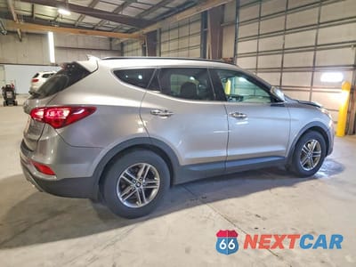 Trzecie zdjęcie samochodu z tyłu: 2017 HYUNDAI SANTA FE SPORT 2.4L VIN:5XYZU3LB4HG421395 - miniatura