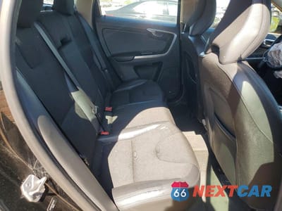 Zdjęcie 10 z 12 samochodu: 2016 VOLVO XC60 T5 VIN:YV440MDJ9G2870935 - miniatura