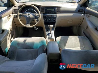 Zdjęcie 8 z 11 samochodu: 2005 TOYOTA COROLLA CE VIN:1NXBR32EX5Z347811 - miniatura