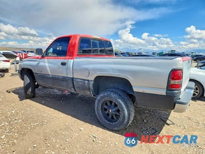 Drugie zdjęcie samochodu z przodu: 1996 DODGE RAM 1500 VIN:1B7HF16Y2TS572278 - miniatura