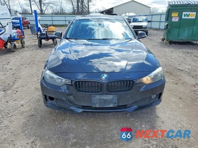 Piąte zdjęcie samochodu w środku: 2014 BMW 320 I XDRIVE VIN:WBA3C3G57ENS72057 - miniatura