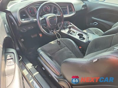 Zdjęcie 8 z 12 samochodu: 2023 DODGE CHALLENGER R VIN:2C3CDZFJ7PH662674 - miniatura