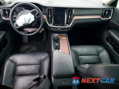 Zdjęcie 8 z 13 samochodu: 2024 VOLVO S60 PLUS VIN:7JRL12TL1RG281470 - miniatura