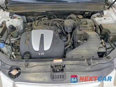 Zdjęcie 11 z 12 samochodu: 2010 HYUNDAI SANTA FE SE VIN:5NMSH4AG7AH361909 - miniatura
