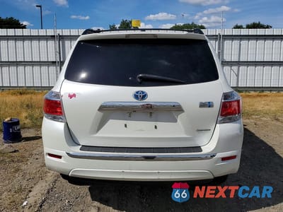 Zdjęcie 6 z 13 samochodu: 2013 TOYOTA HIGHLANDER HYBRID LIMITED VIN:JTEDC3EH0D2012678 - miniatura