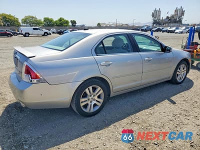 Trzecie zdjęcie samochodu z tyłu: 2008 FORD FUSION SEL VIN:3FAHP08198R146085 - miniatura