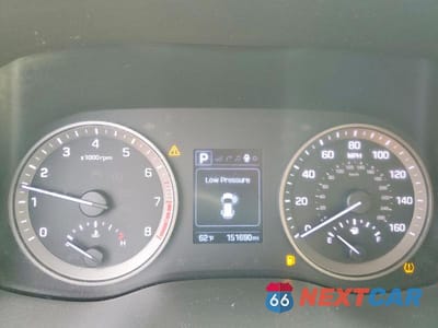 Zdjęcie 9 z 13 samochodu: 2017 HYUNDAI TUCSON SE PLUS VIN:KM8J3CA40HU456949 - miniatura
