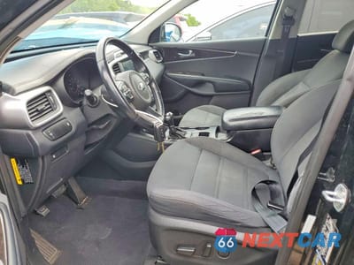 Zdjęcie 7 z 12 samochodu: 2017 KIA SORENTO LX VIN:5XYPG4A39HG190011 - miniatura