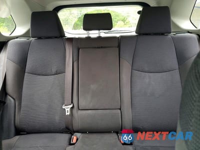 Zdjęcie 10 z 13 samochodu: 2019 TOYOTA RAV4 LE VIN:JTMK1RFV3KD029419 - miniatura