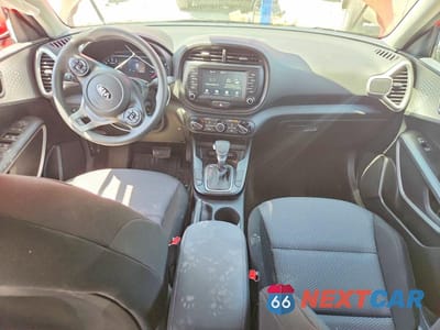 Zdjęcie 8 z 13 samochodu: 2021 KIA SOUL LX VIN:KNDJ23AU6M7145557 - miniatura