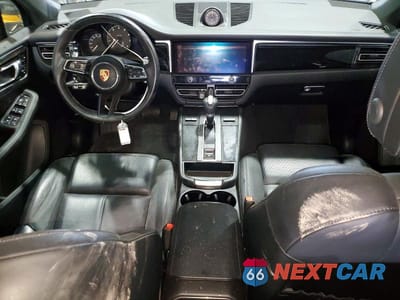 Zdjęcie 8 z 13 samochodu: 2024 PORSCHE MACAN BASE VIN:WP1AA2A53RLB16228 - miniatura