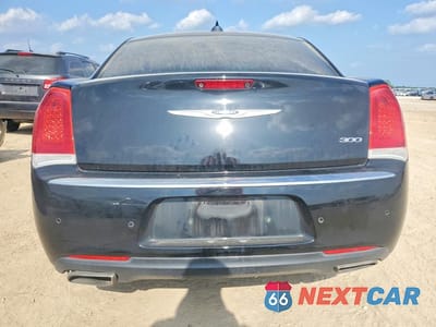 Zdjęcie 6 z 12 samochodu: 2018 CHRYSLER 300 LIMITED VIN:2C3CCAEG6JH319842 - miniatura