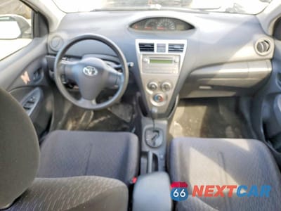 Zdjęcie 8 z 12 samochodu: 2012 TOYOTA YARIS FLEET VIN:JTDBT4K39CL040160 - miniatura