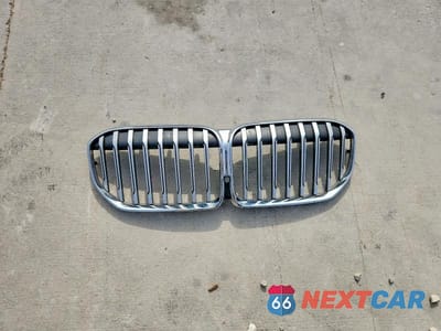 Zdjęcie 12 z 13 samochodu: 2022 BMW 740 I VIN:WBA7T2C07NCH07471 - miniatura