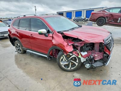 Czwarte zdjęcie samochodu z boku: 2023 SUBARU FORESTER TOURING VIN:JF2SKARC7PH524233 - miniatura