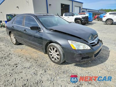 Czwarte zdjęcie samochodu z boku: 2007 HONDA ACCORD EX VIN:1HGCM568X7A076729 - miniatura