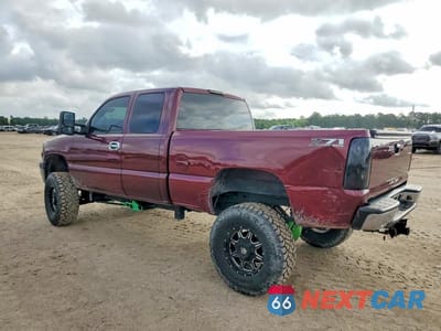 Drugie zdjęcie samochodu z przodu: 2001 CHEVROLET SILVERADO K1500 VIN:1GCEK19T91E153404 - miniatura