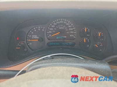Zdjęcie 9 z 13 samochodu: 2003 GMC YUKON XL K2500 VIN:1GKGK26U83R302820 - miniatura