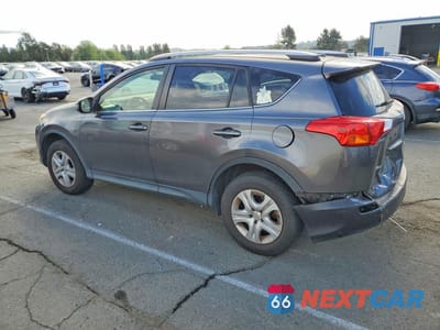 Drugie zdjęcie samochodu z przodu: 2015 TOYOTA RAV4 LE VIN:JTMZFREV5FJ049695 - miniatura