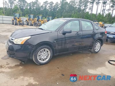 2011 FORD FOCUS SE 1FAHP3FN3BW158681 - główne zdjęcie licytacji z USA - miniatura
