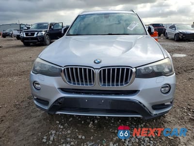 Piąte zdjęcie samochodu w środku: 2015 BMW X3 SDRIVE28I VIN:5UXWZ7C54F0M82866 - miniatura