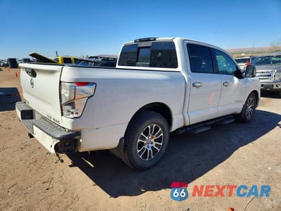 Trzecie zdjęcie samochodu z tyłu: 2021 NISSAN TITAN SV VIN:1N6AA1ED8MN508967 - miniatura