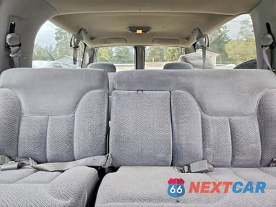 Zdjęcie 10 z 13 samochodu: 1998 CHEVROLET SUBURBAN K1500 VIN:1GNFK16R3WJ315384 - miniatura