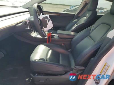 Zdjęcie 7 z 13 samochodu: 2022 TESLA MODEL Y VIN:7SAYGAEE7NF521463 - miniatura