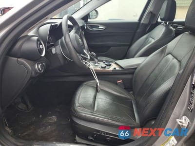 Zdjęcie 7 z 11 samochodu: 2017 ALFA ROMEO GIULIA TI Q4 VIN:ZARFAEENXH7541901 - miniatura