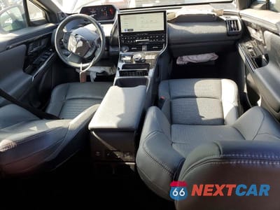 Zdjęcie 8 z 13 samochodu: 2023 TOYOTA BZ4X LIMITED VIN:JTMAAAAA1PA014217 - miniatura