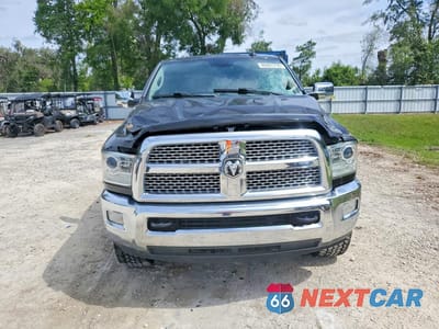 Piąte zdjęcie samochodu w środku: 2016 RAM 2500 LARAMIE VIN:3C6UR5FJ1GG375087 - miniatura