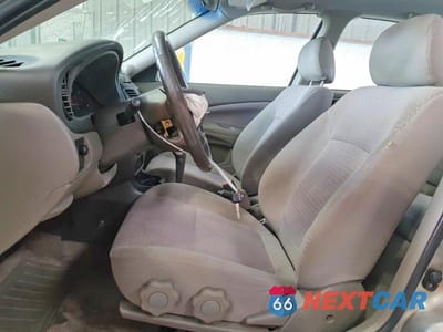 Zdjęcie 7 z 11 samochodu: 2004 NISSAN SENTRA 1.8 VIN:3N1CB51D64L488985 - miniatura