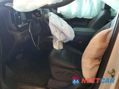 Zdjęcie 7 z 11 samochodu: 2024 CHEVROLET SILVERADO K1500 LTZ VIN:1GCUDGE86RZ146893 - miniatura