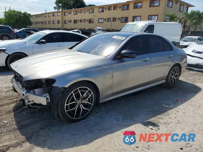 2021 MERCEDES-BENZ E 350 W1KZF8DB9MA910672 - główne zdjęcie licytacji z USA - miniatura
