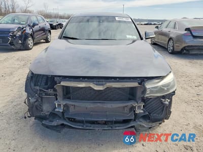 Piąte zdjęcie samochodu w środku: 2016 BMW 328 XIGT SULEV VIN:WBA8Z5C52GGS37424 - miniatura