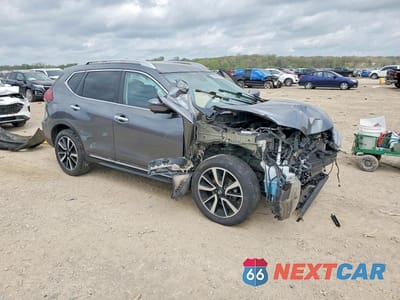 Czwarte zdjęcie samochodu z boku: 2019 NISSAN ROGUE SL VIN:5N1AT2MT4KC743477 - miniatura