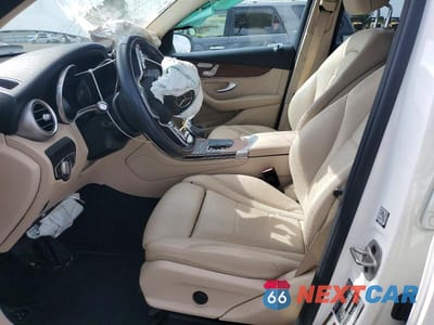Zdjęcie 7 z 14 samochodu: 2021 MERCEDES-BENZ GLC 300 VIN:W1N0G8DB0MV307465 - miniatura