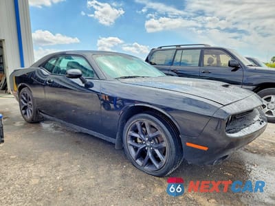 Czwarte zdjęcie samochodu z boku: 2021 DODGE CHALLENGER GT VIN:2C3CDZJGXMH556064 - miniatura
