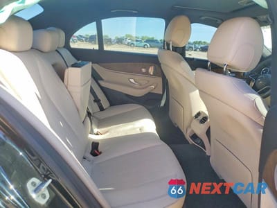 Zdjęcie 10 z 12 samochodu: 2022 MERCEDES-BENZ E 350 VIN:W1KZF8DB8NB087454 - miniatura